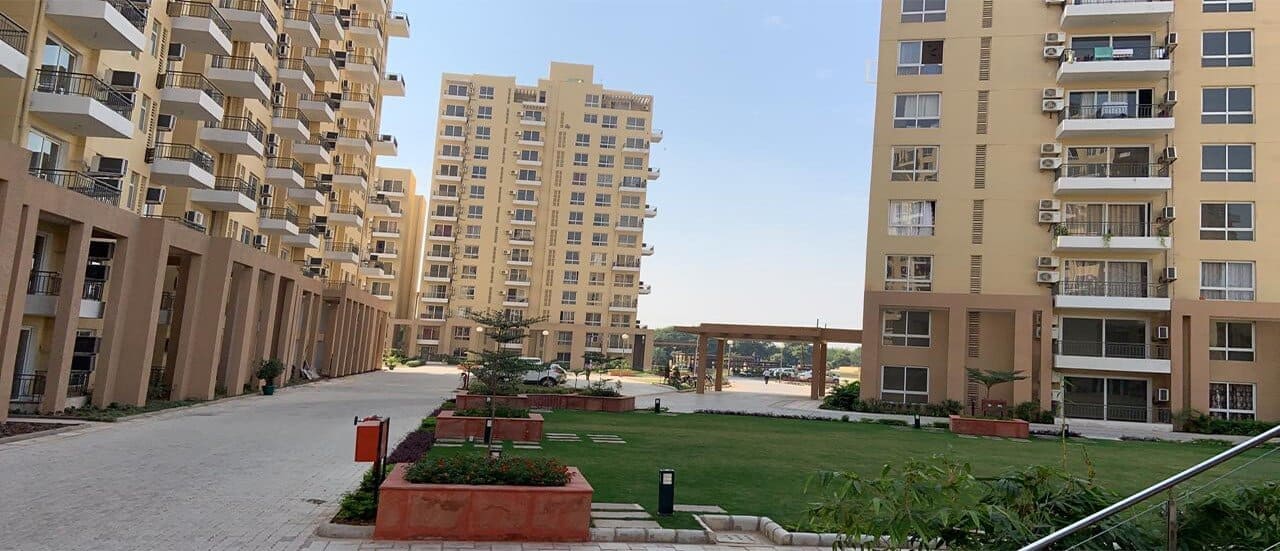 Emaar Mohali - 2/3/4 BHK Apartments, Plots, Showrooms, Floors at Emaar ...